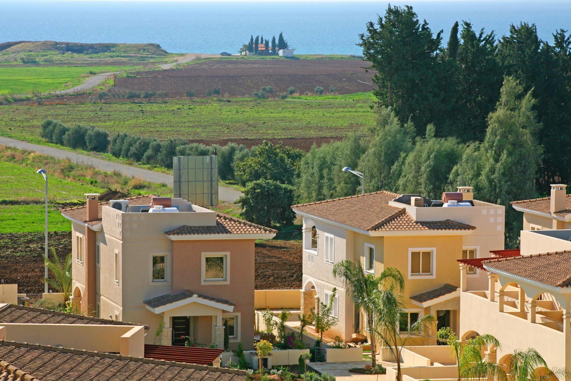 Aphrodite Sands Resort Mandria  Exteriör bild